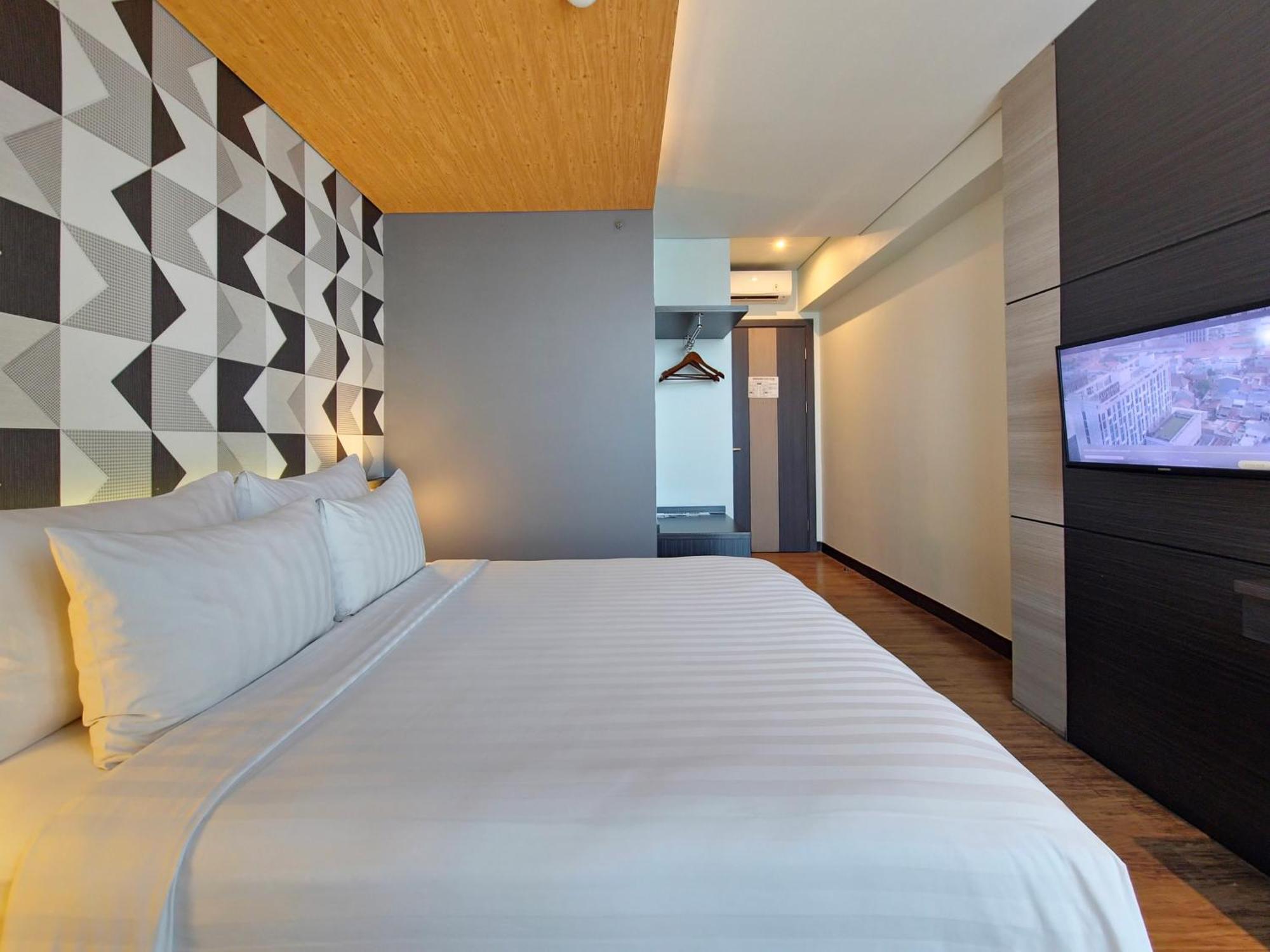 Luminor Hotel Jemursari By Wh With The Best Breakfast In Town And Located Near Surabaya Industrial Estate Rungkut Sier Exterior foto