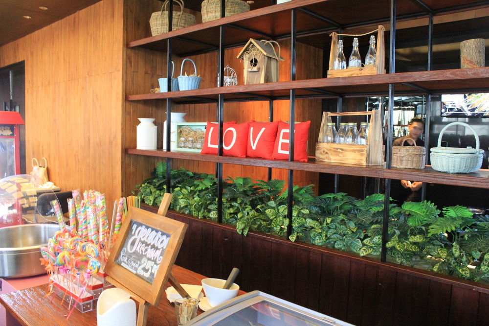 Luminor Hotel Jemursari By Wh With The Best Breakfast In Town And Located Near Surabaya Industrial Estate Rungkut Sier Exterior foto